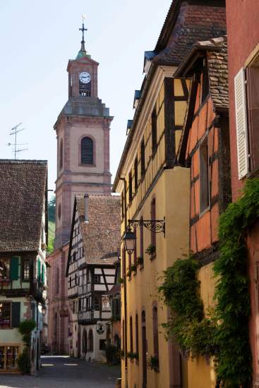 Hôtel restaurant sur la Route des Vins d’Alsace · La Vallée Noble